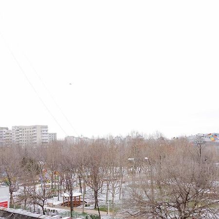 Elegant Vibes Apartment Next To Obor Market Bukarest Exterior foto